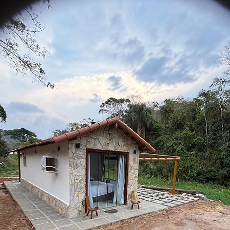 Casa Di Pedra Com Linda Vista Para Natureza - Miguel Pereira Ngoại thất bức ảnh